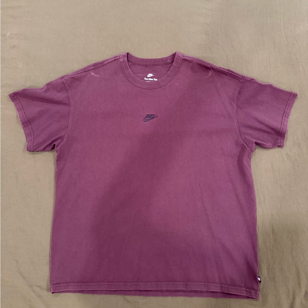 Nike Men's Brown Short Sleeve Tee